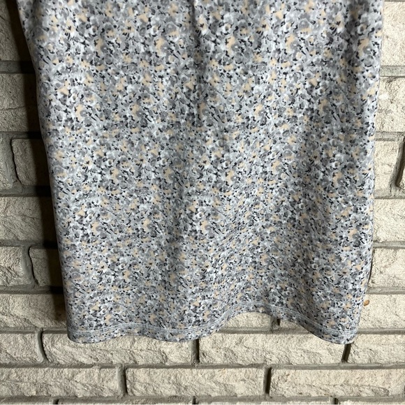 Lululemon Power Y Tank - Picture 3 of 8